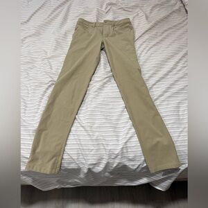 Lululemon ABC Pant Classic Warpstreme Tofino Sand Khaki Men's 28x32